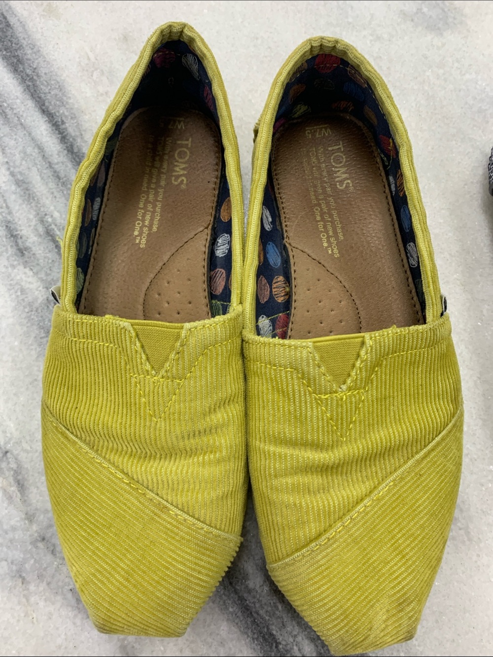Lot of Toms Slip-On Trio — Chartreuse Green, Multi-Stripe, Silver Sequin 7.5 - Picture 4 of 7